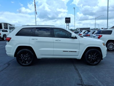 2017 Jeep Grand Cherokee Altitude