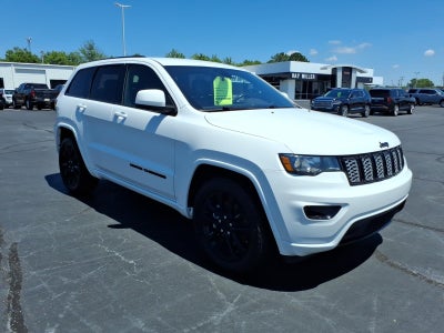2021 Jeep Grand Cherokee Laredo X 4x2