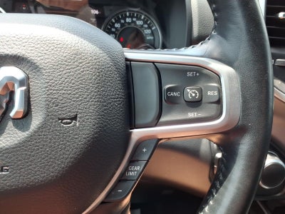 2022 RAM 1500 Big Horn Crew Cab 4x4 5'7" Box