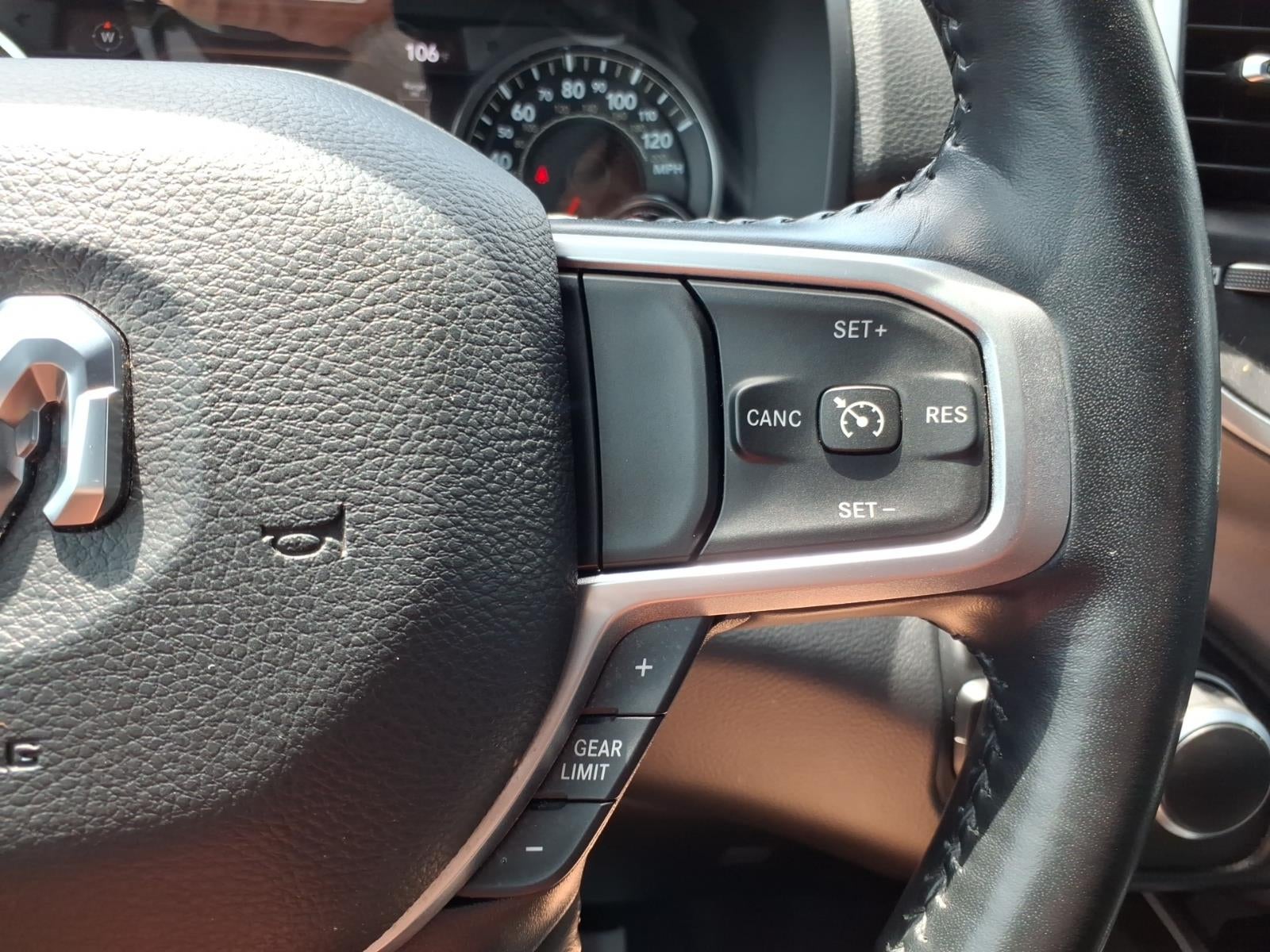 2022 RAM 1500 Big Horn Crew Cab 4x4 5'7" Box