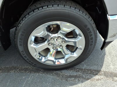 2022 RAM 1500 Big Horn Crew Cab 4x4 5'7" Box