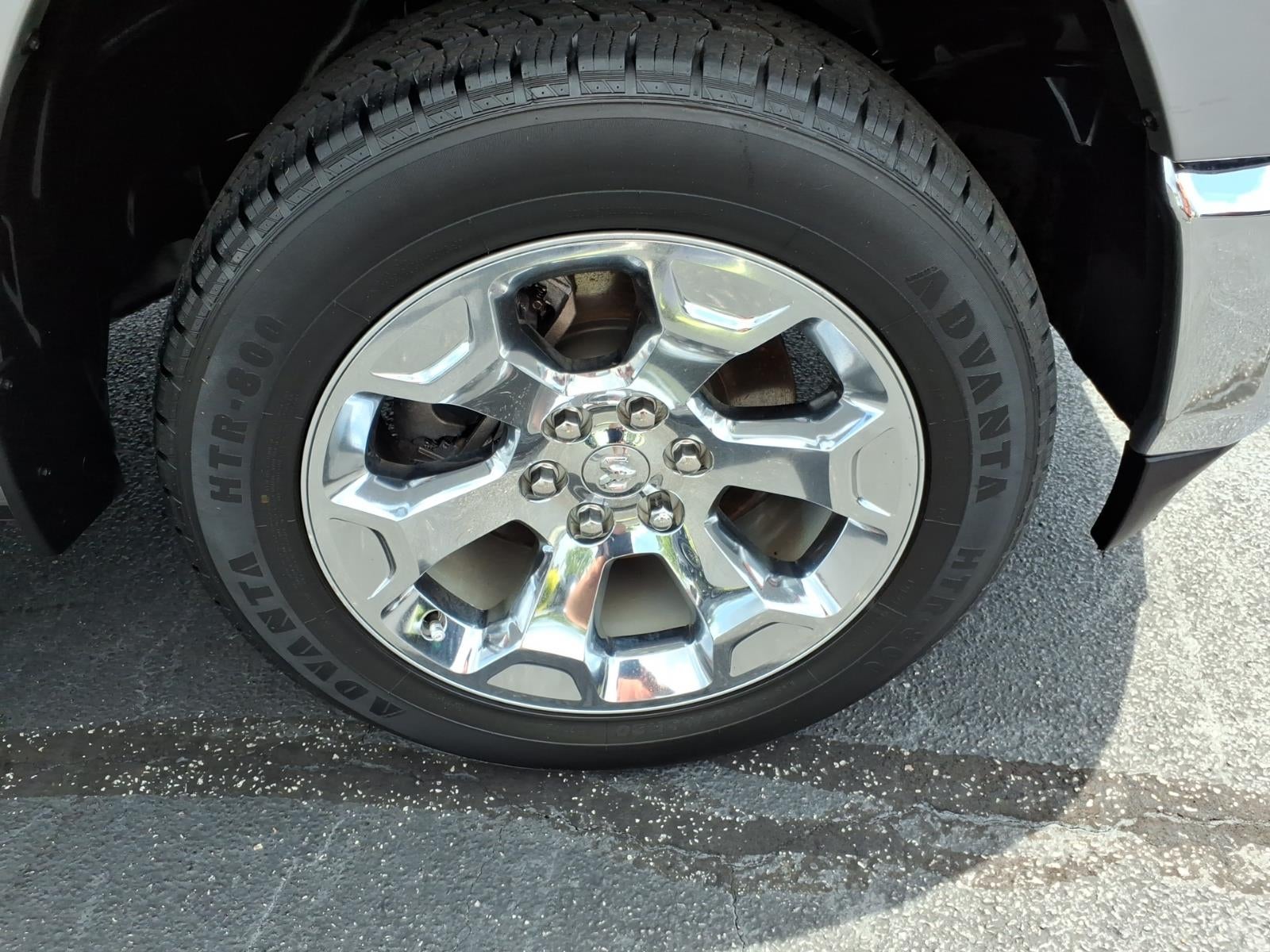 2022 RAM 1500 Big Horn Crew Cab 4x4 5'7" Box