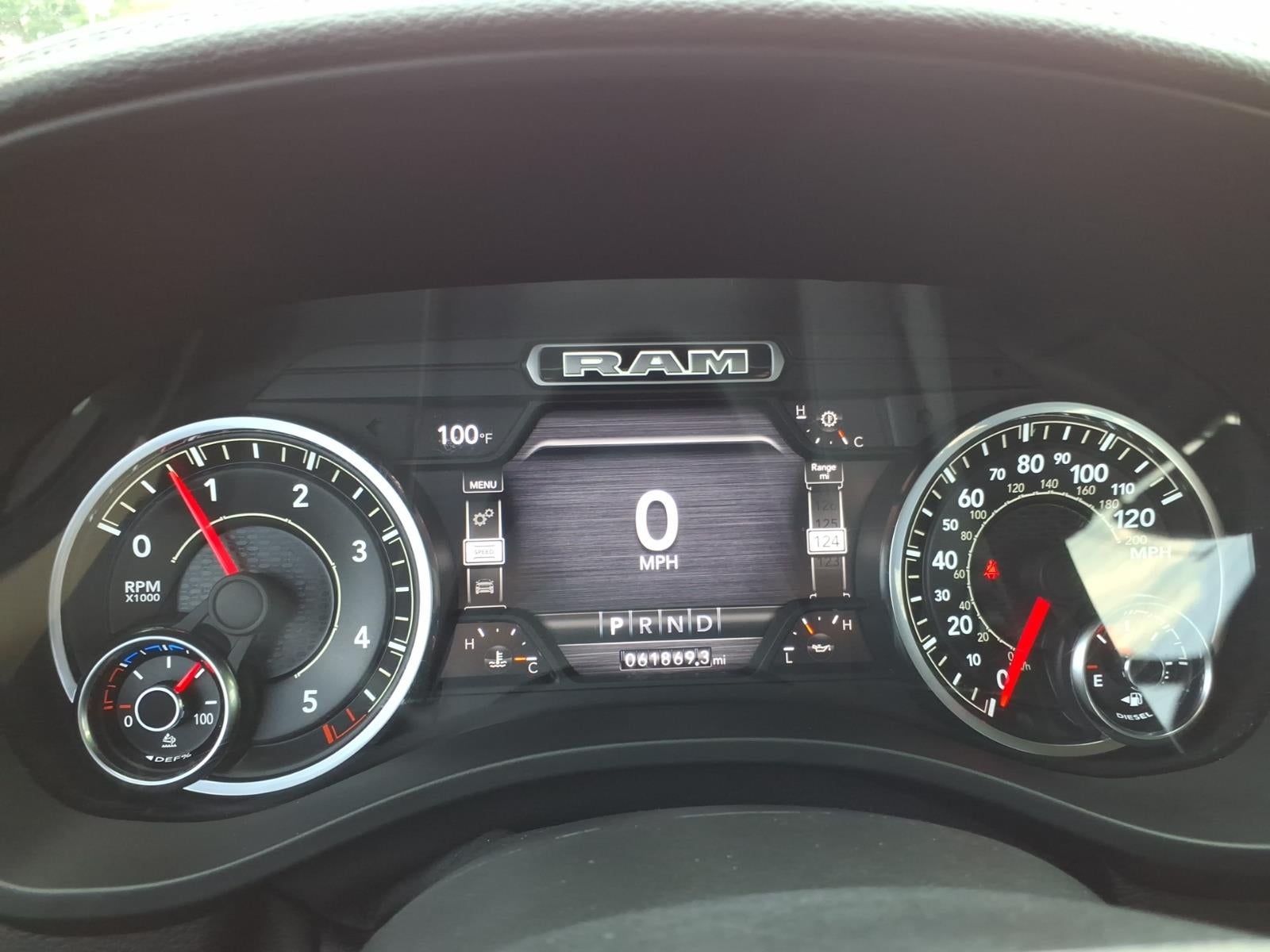 2021 RAM 1500 Laramie Crew Cab 4x4 5'7" Box