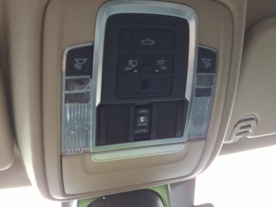 2021 RAM 1500 Laramie Crew Cab 4x4 5'7" Box
