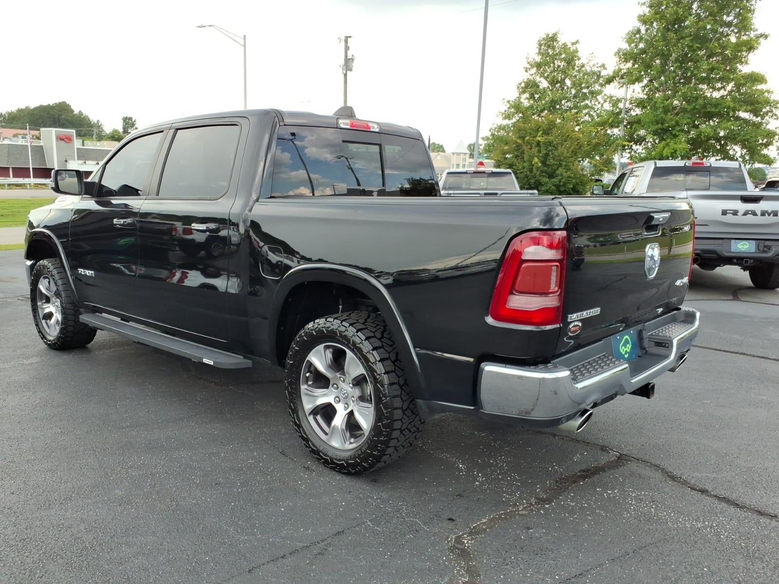 2021 RAM 1500 Laramie Crew Cab 4x4 5'7" Box