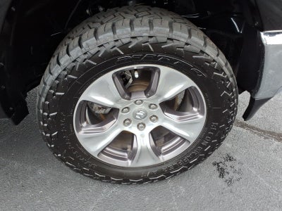 2021 RAM 1500 Laramie Crew Cab 4x4 5'7" Box