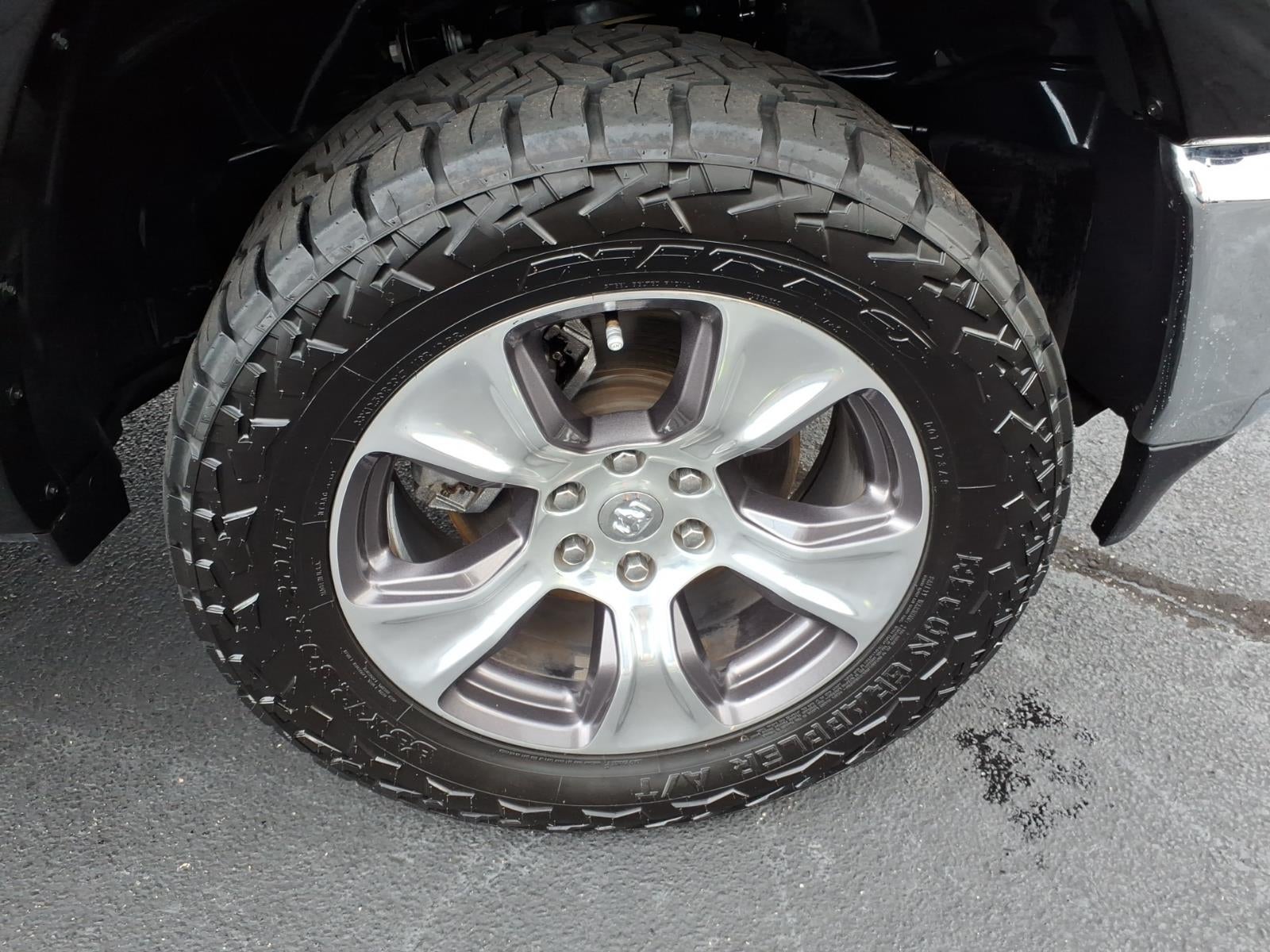 2021 RAM 1500 Laramie Crew Cab 4x4 5'7" Box
