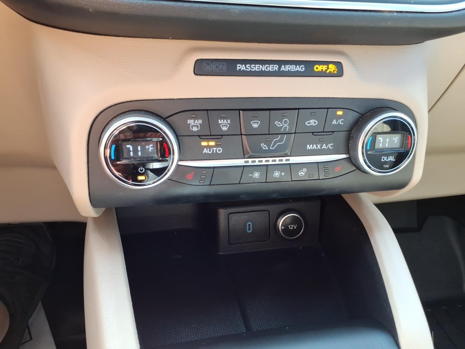 2020 Ford Escape Titanium