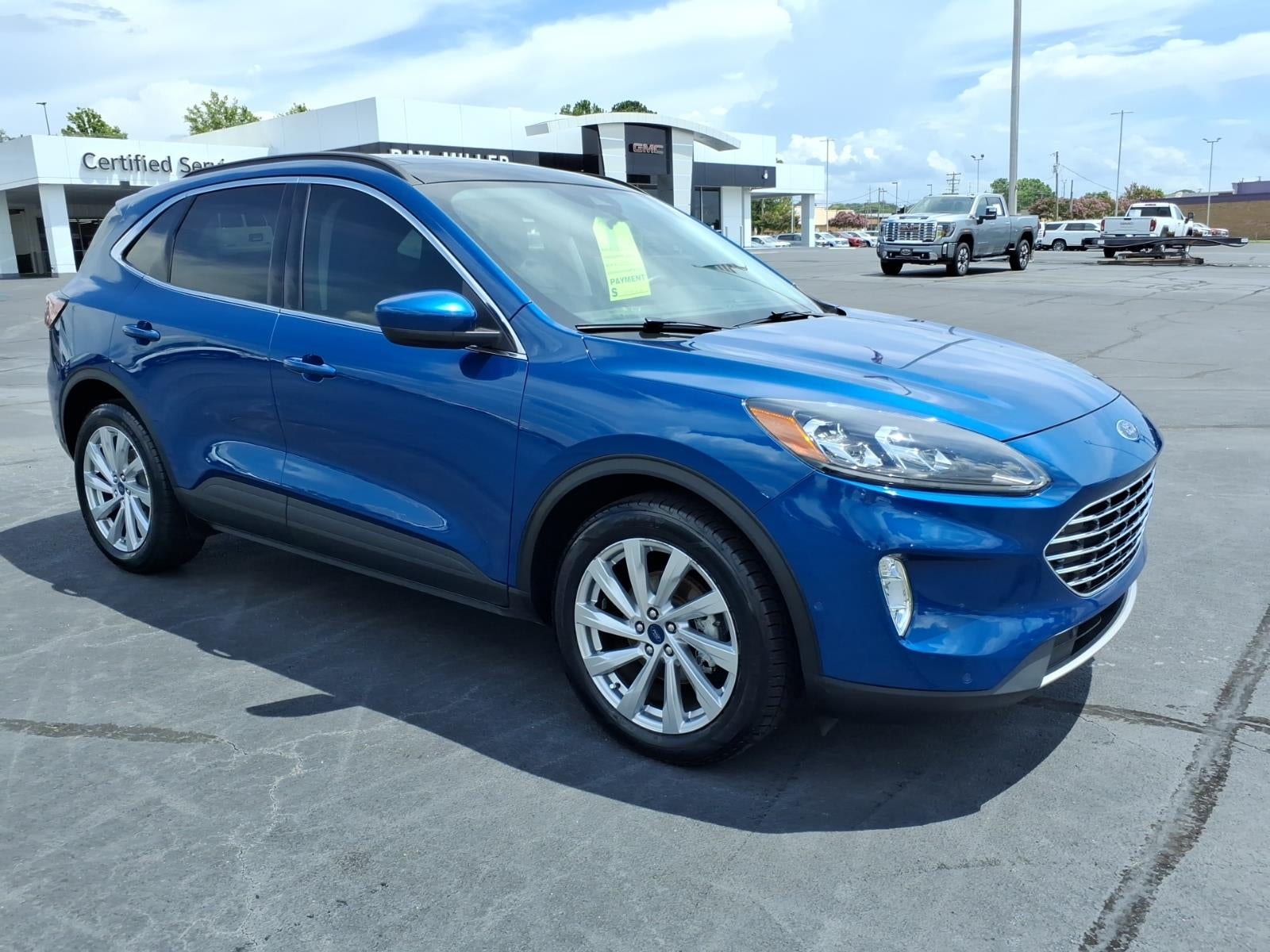 2022 Ford Escape Titanium