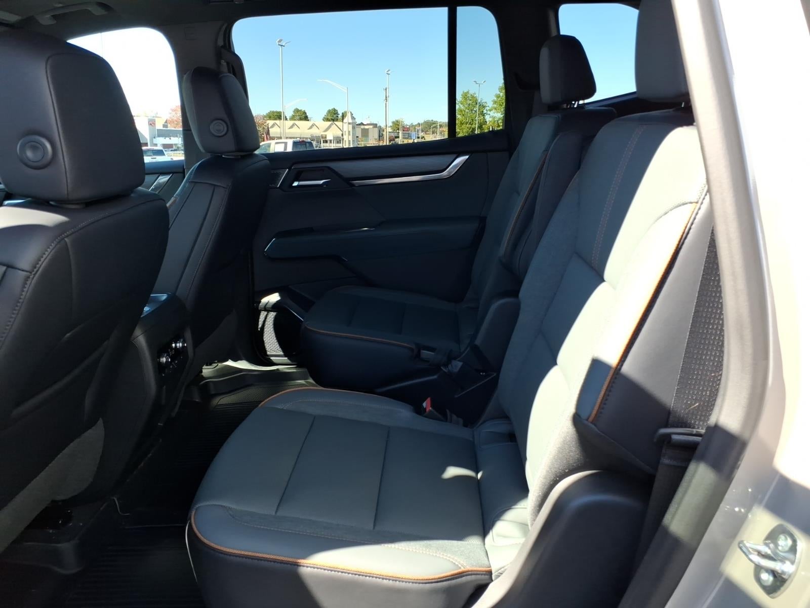 2027 GMC Acadia AT4