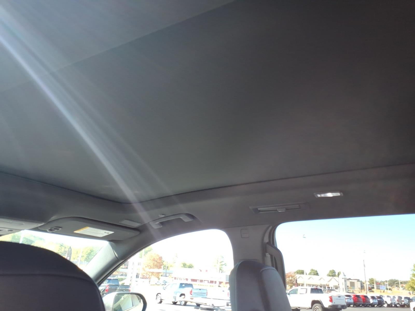 2027 GMC Acadia AT4