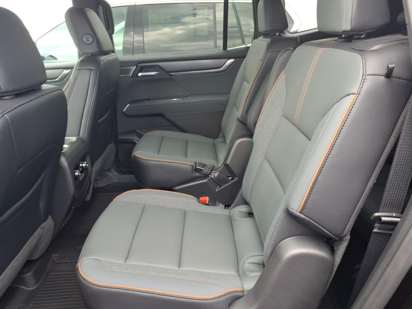 2027 GMC Acadia AT4