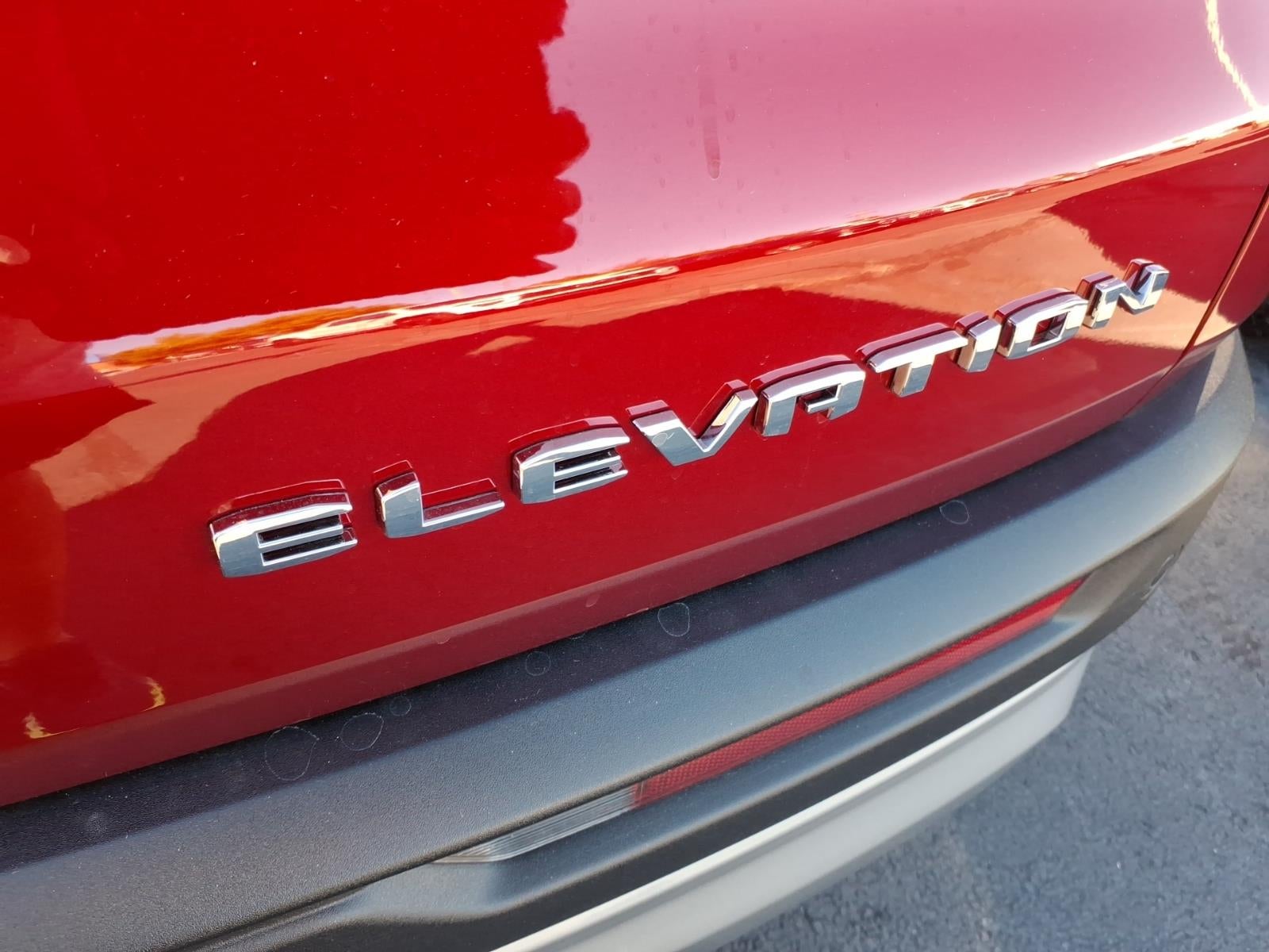 2027 GMC Acadia Elevation