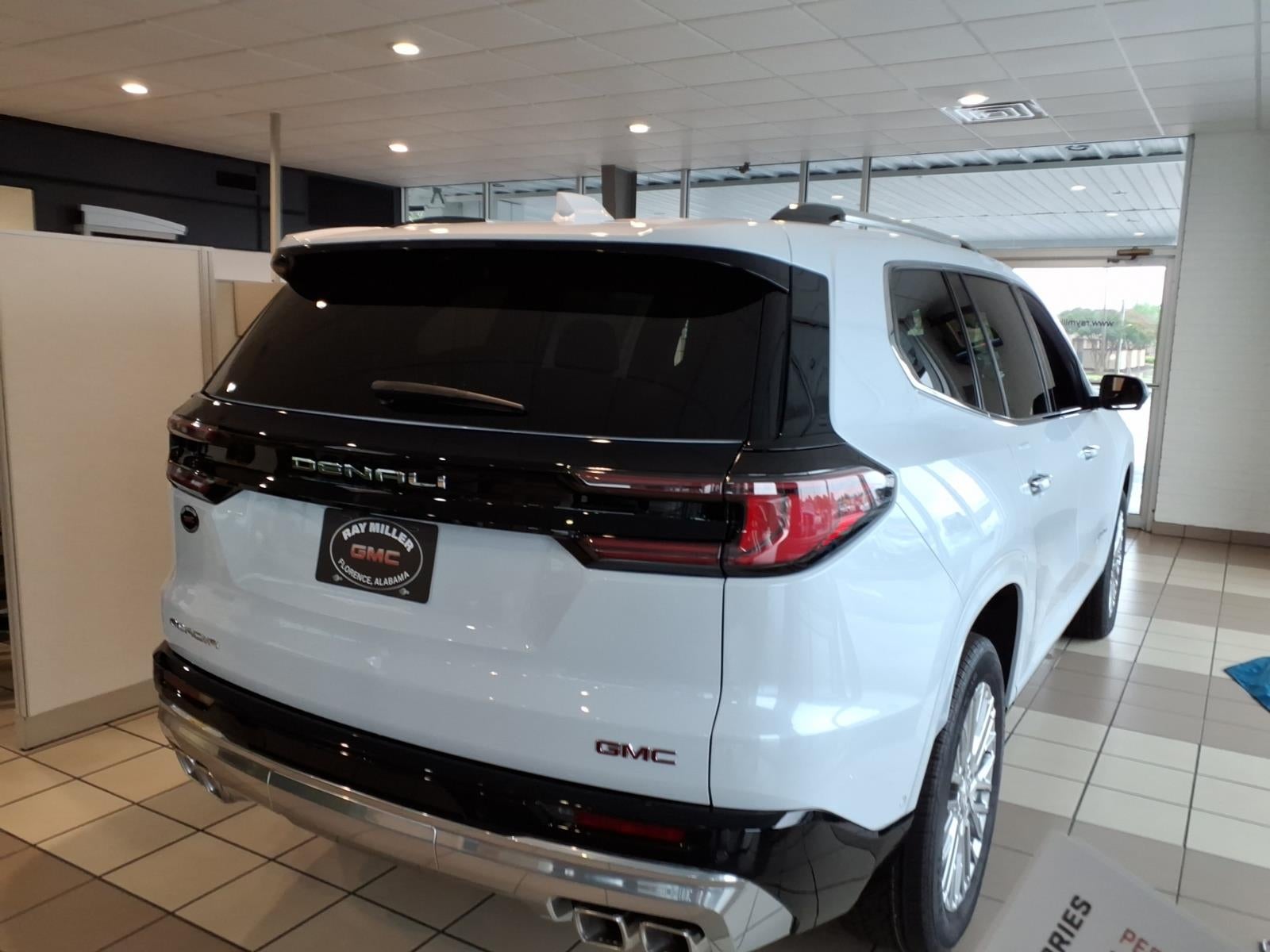 2026 GMC Acadia Denali