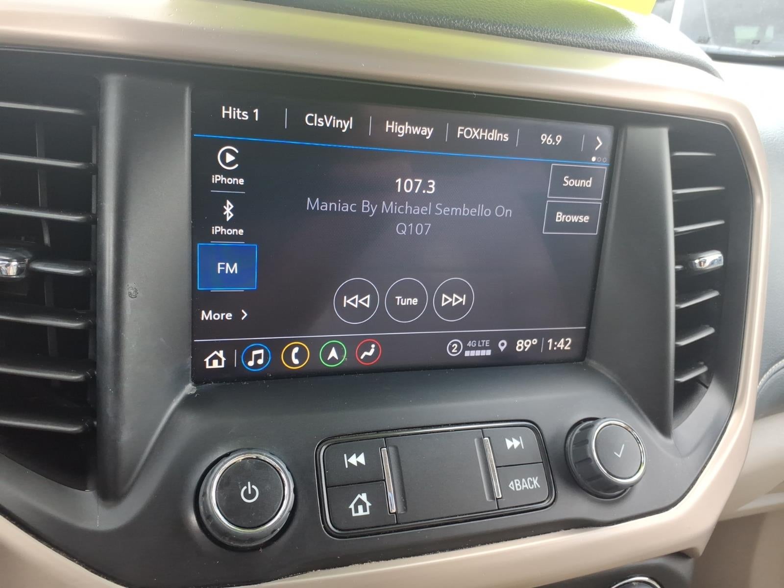 2023 GMC Acadia Denali