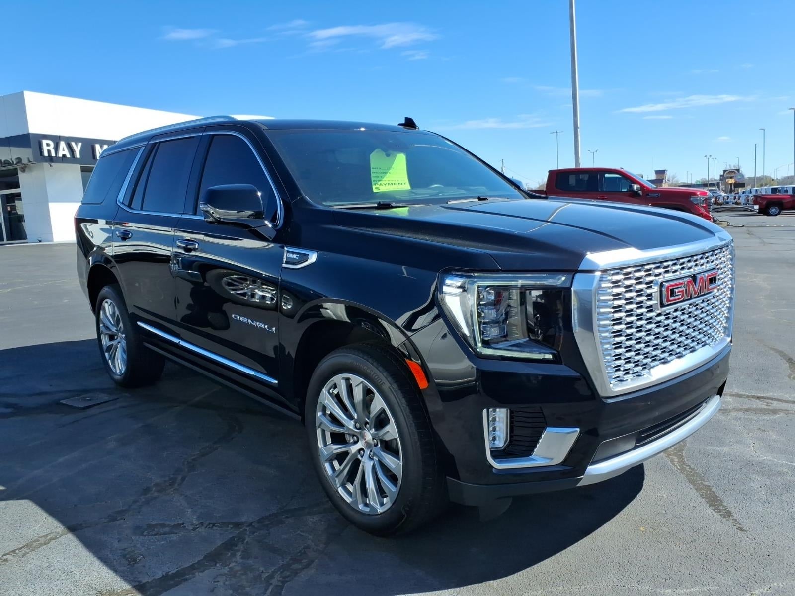2024 GMC Yukon Denali