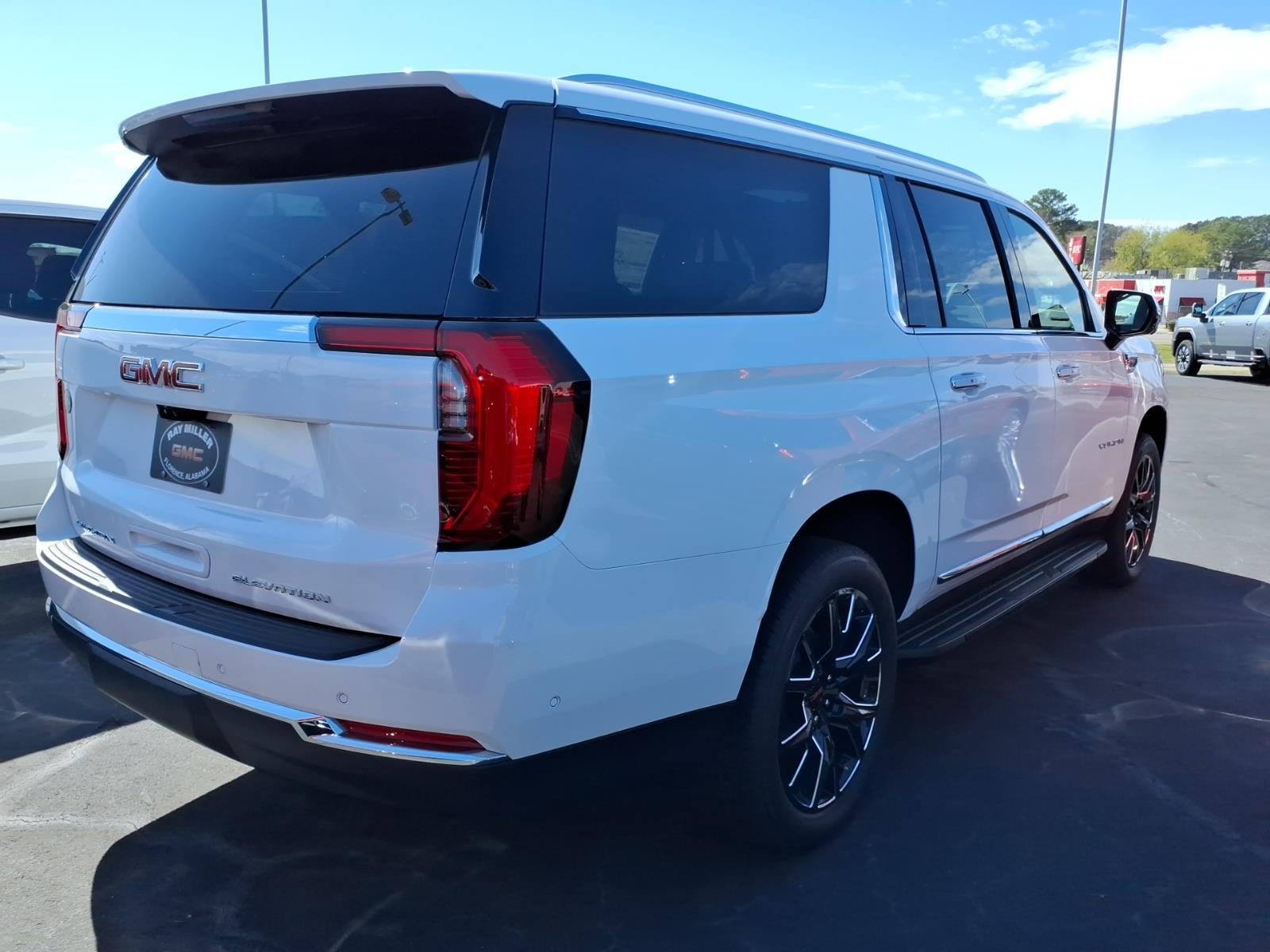 2026 GMC Yukon XL Elevation