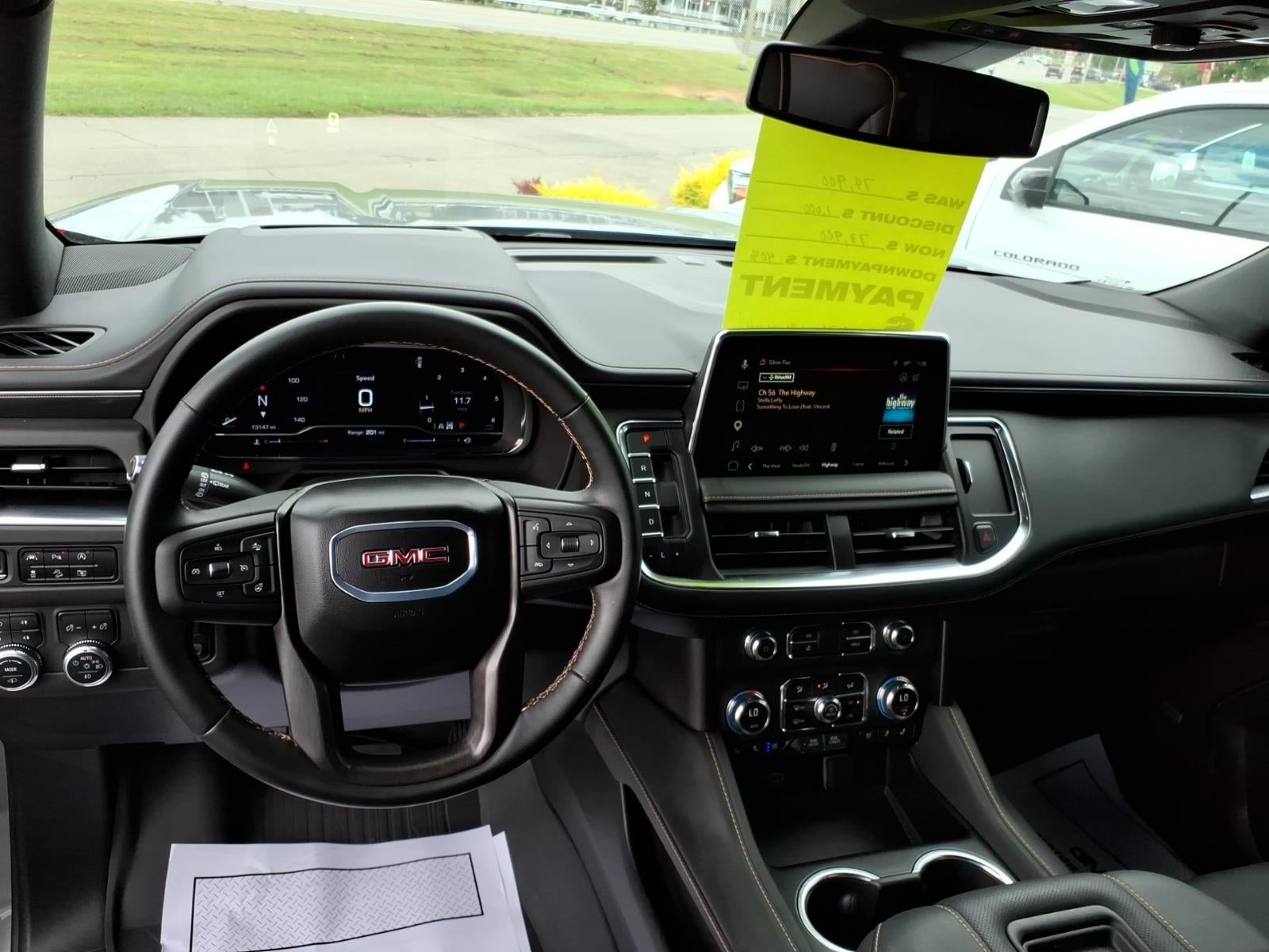 2024 GMC Yukon XL AT4