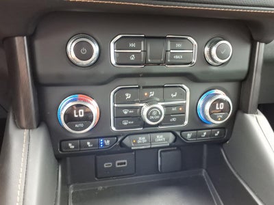 2024 GMC Yukon XL AT4