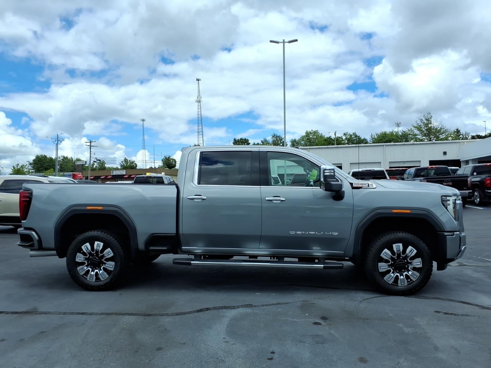 2024 GMC Sierra 2500 HD Denali