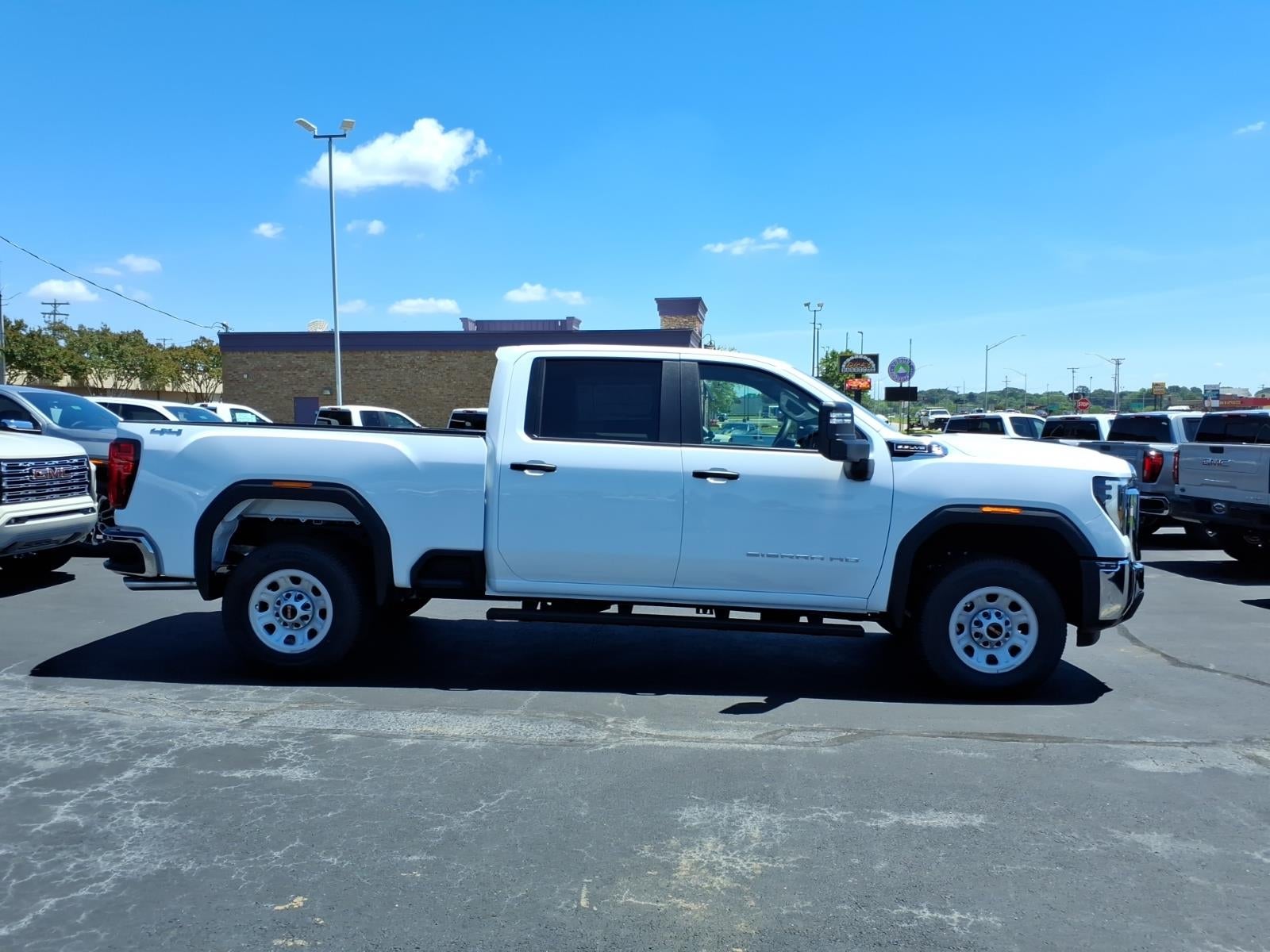 2026 GMC Sierra 2500 HD Pro
