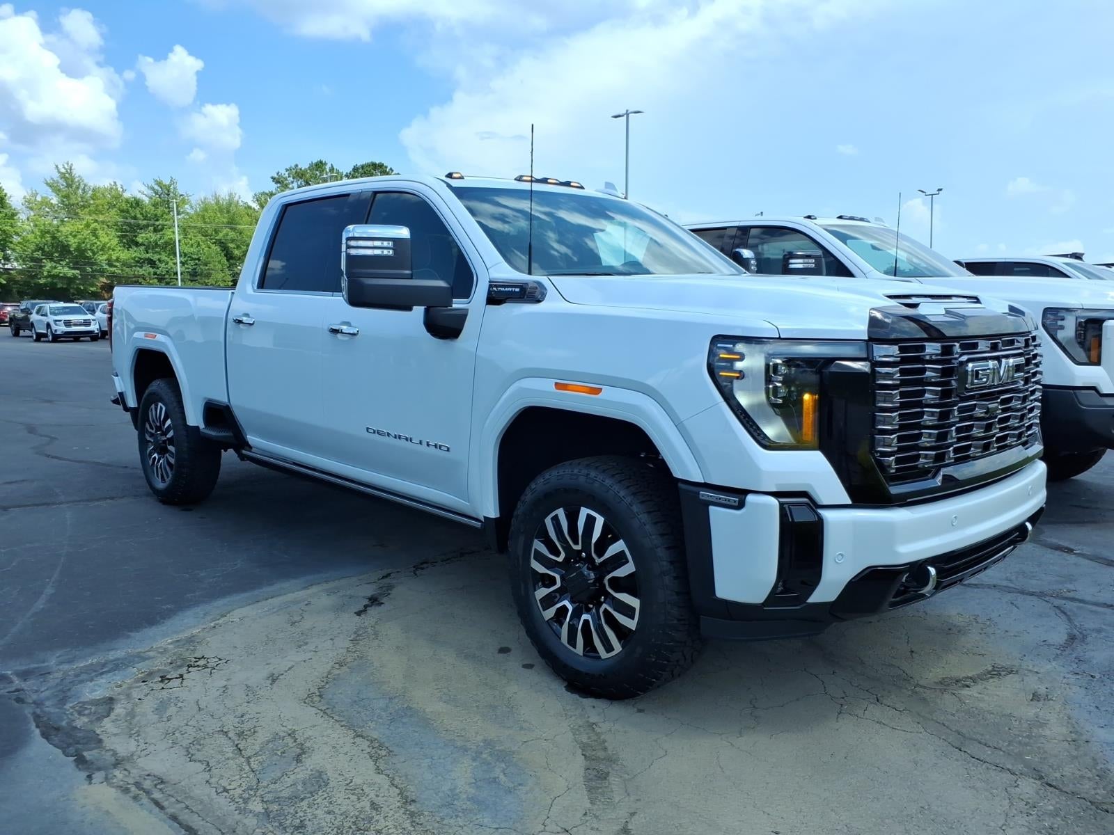 2026 GMC Sierra 2500 HD Denali Ultimate