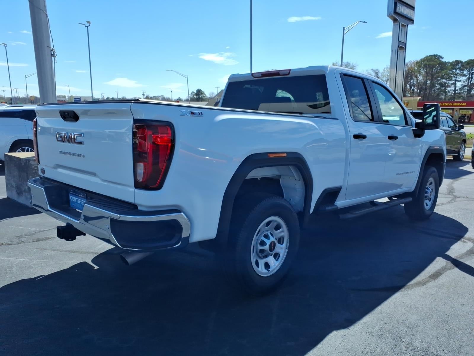2024 GMC Sierra 2500 HD Pro
