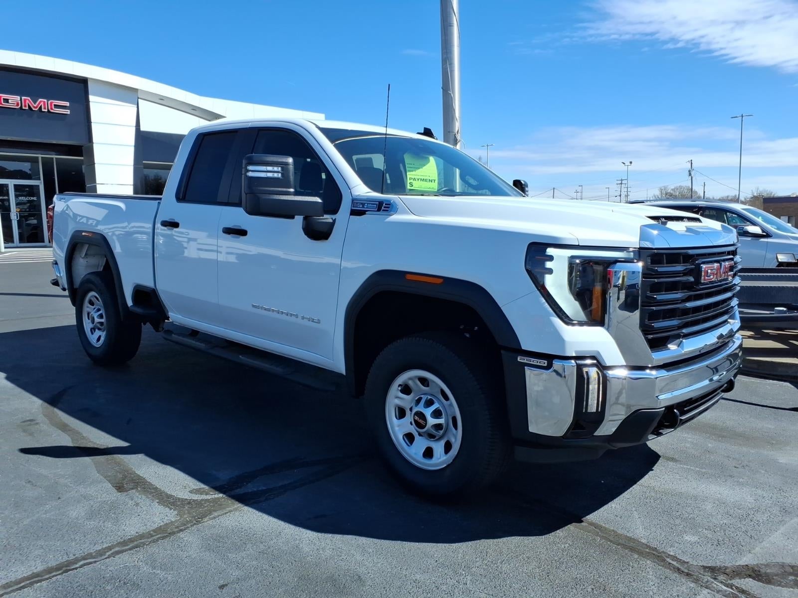 2024 GMC Sierra 2500 HD Pro