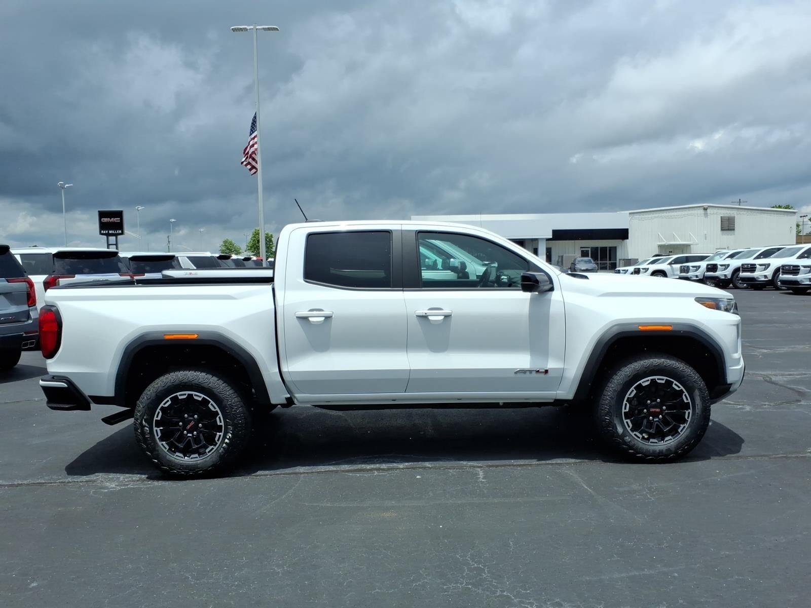 2026 GMC Canyon AT4