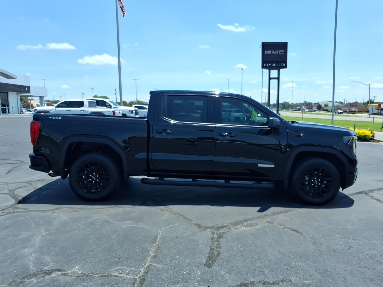 2023 GMC Sierra 1500 Elevation