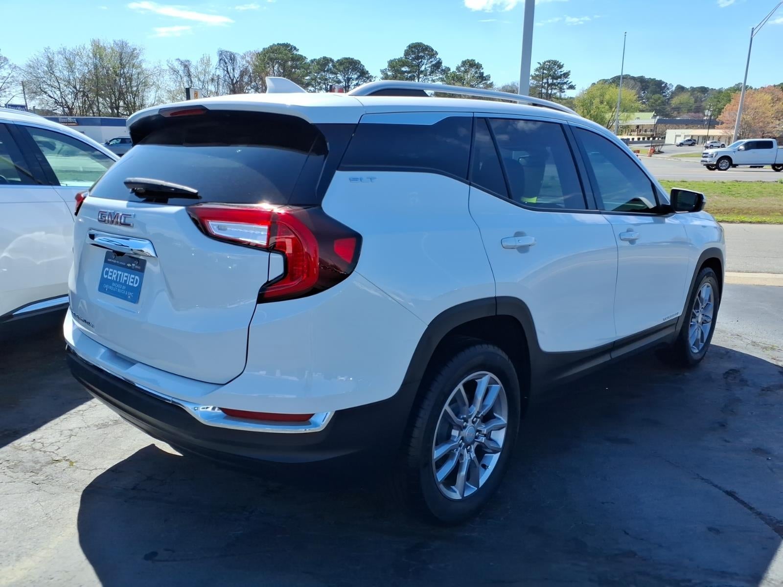 2022 GMC Terrain SLT