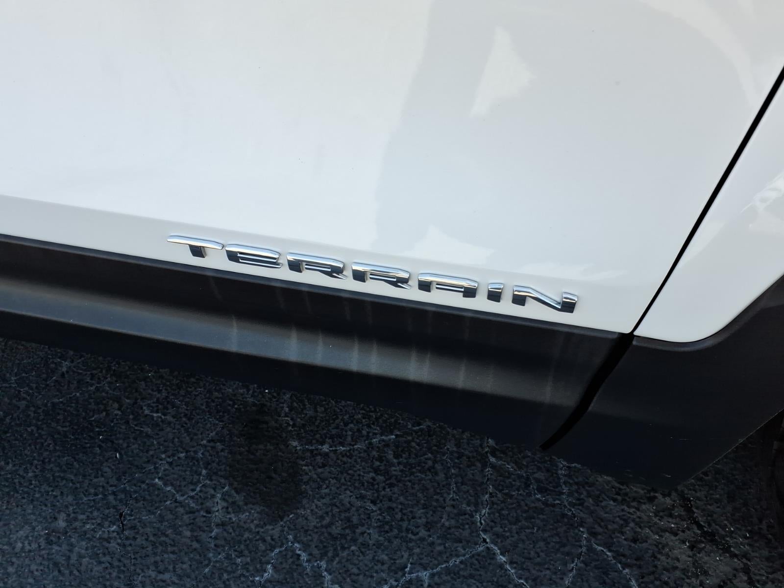 2022 GMC Terrain SLT