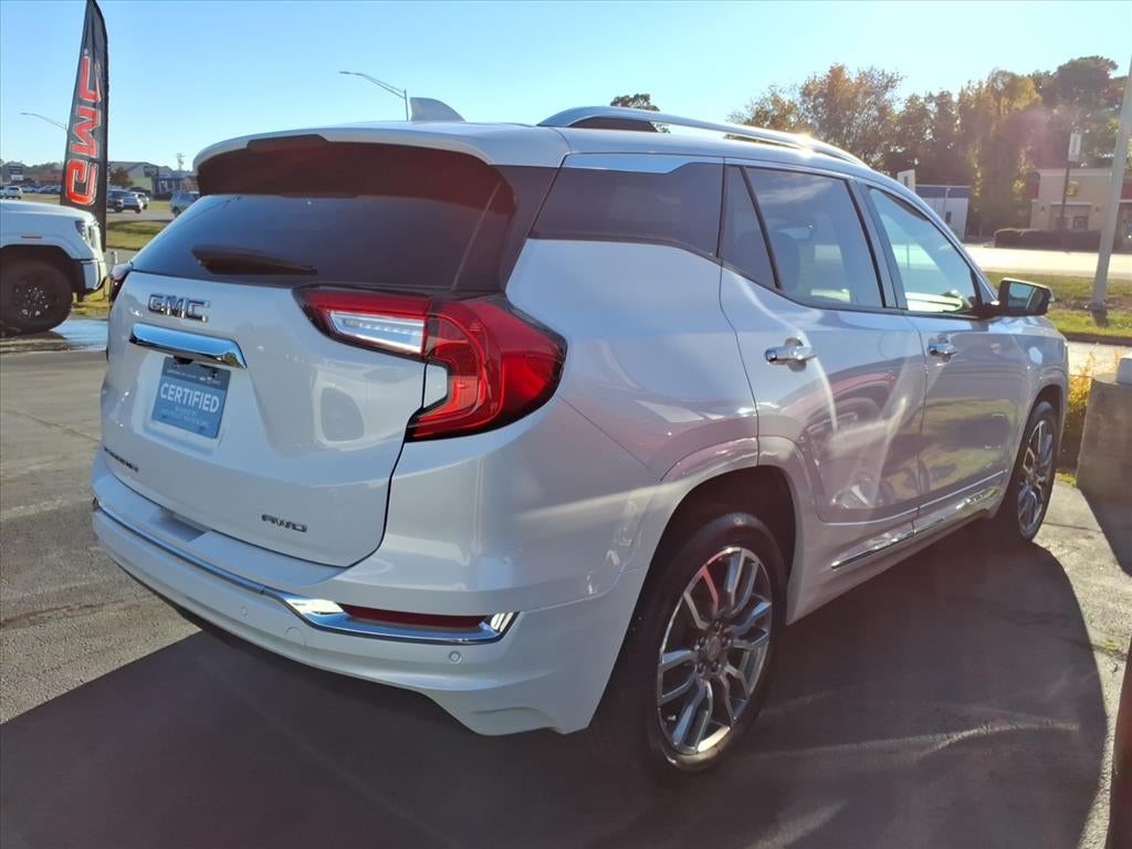 2022 GMC Terrain Denali