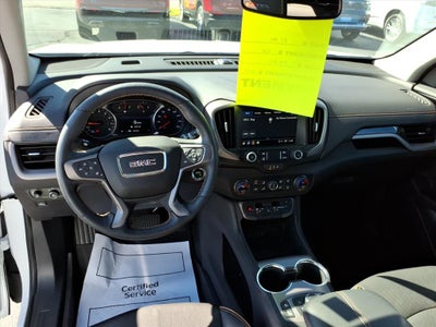 2024 GMC Terrain AT4