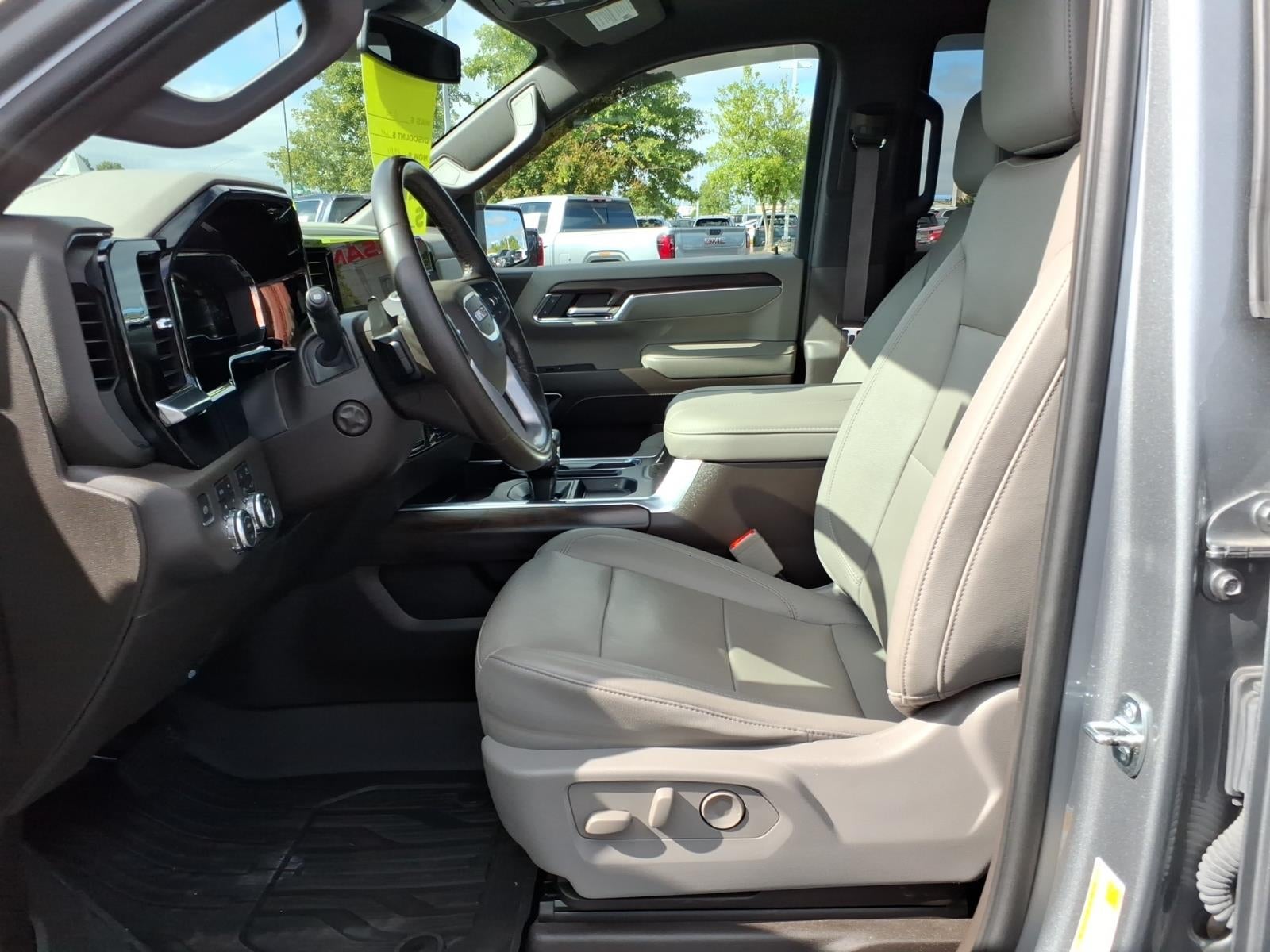 2023 GMC Sierra 1500 SLT