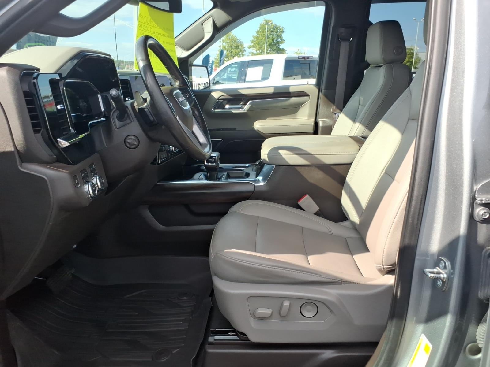 2024 GMC Sierra 1500 SLT