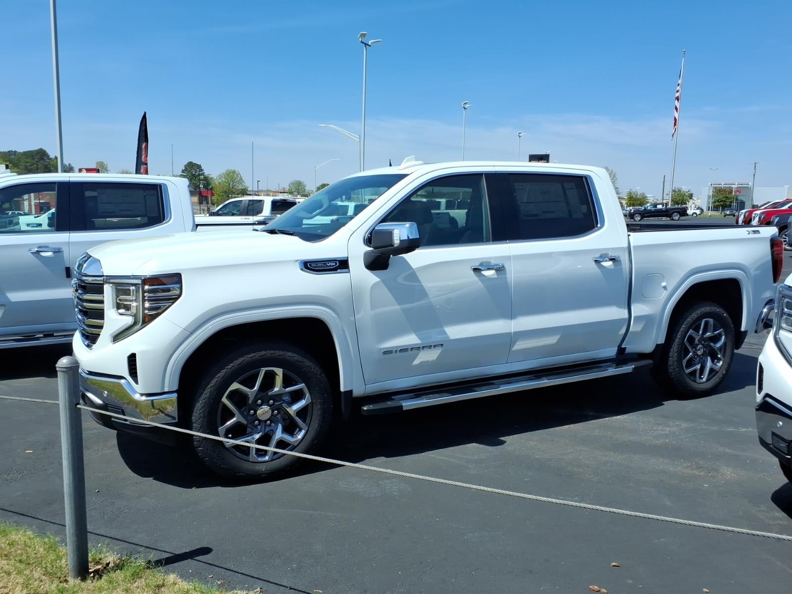 2026 GMC Sierra 1500 SLT
