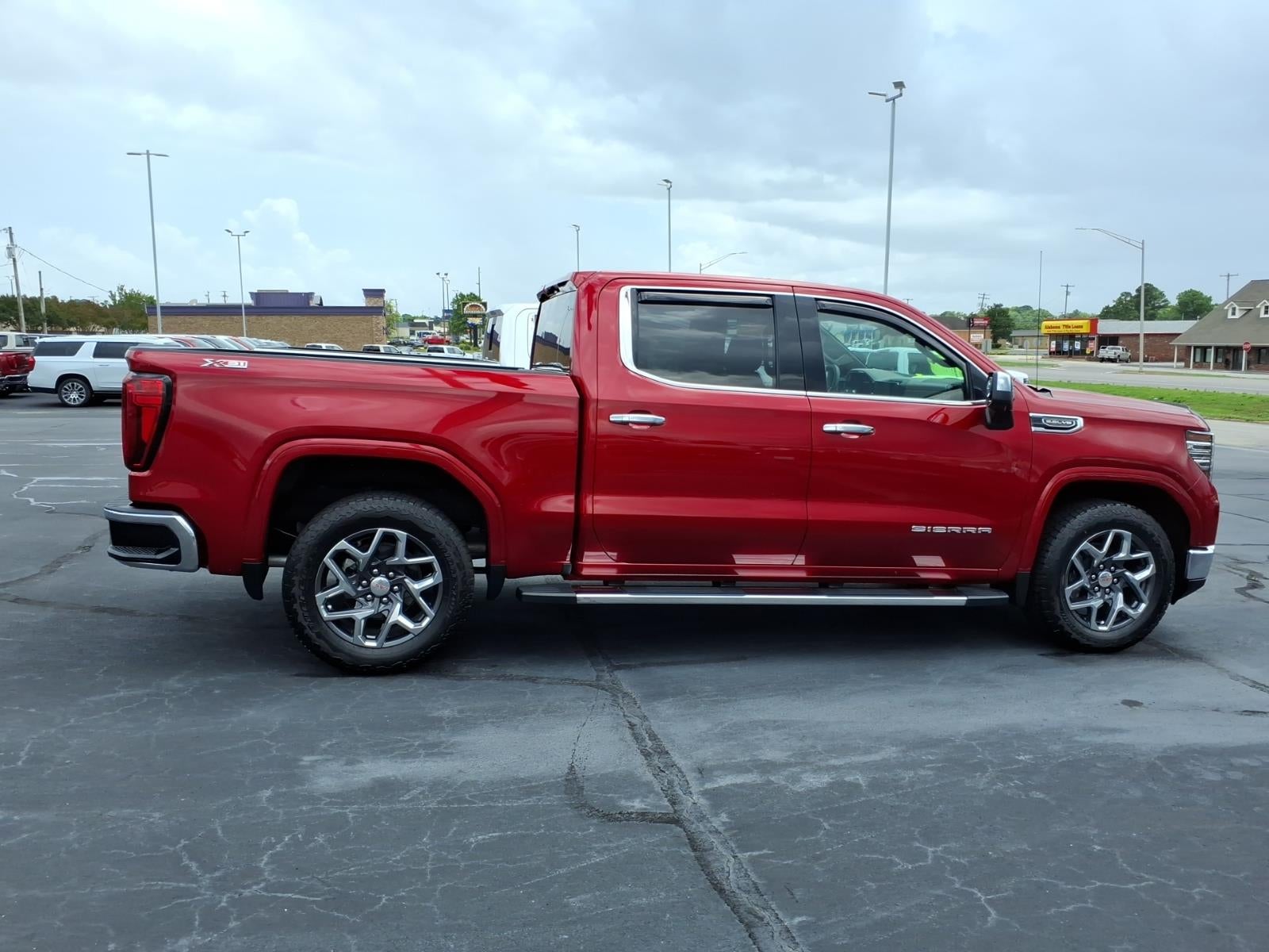 2024 GMC Sierra 1500 SLT