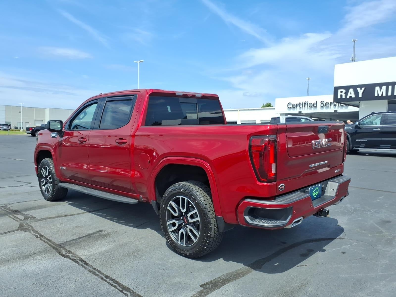2025 GMC Sierra 1500 AT4