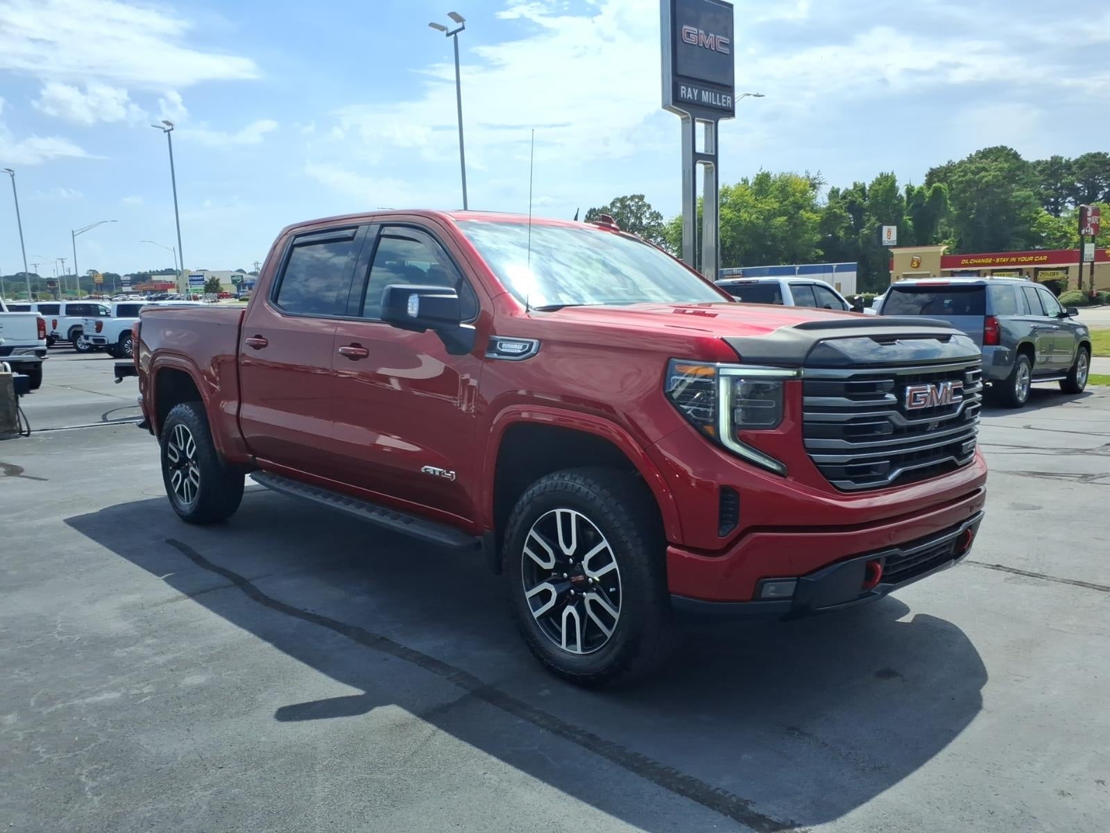 2025 GMC Sierra 1500 AT4