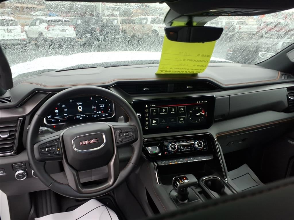 2025 GMC Sierra 1500 AT4