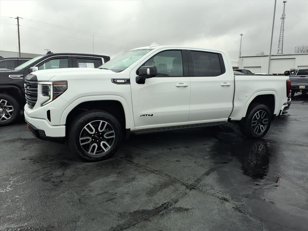 2025 GMC Sierra 1500 AT4