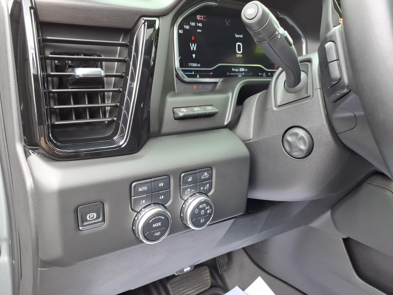 2025 GMC Sierra 1500 AT4