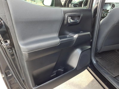 2022 Toyota Tacoma 4WD SR