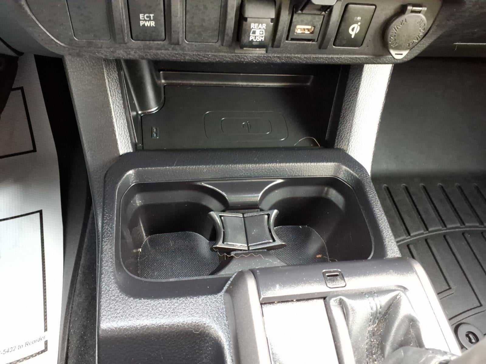 2022 Toyota Tacoma 4WD SR