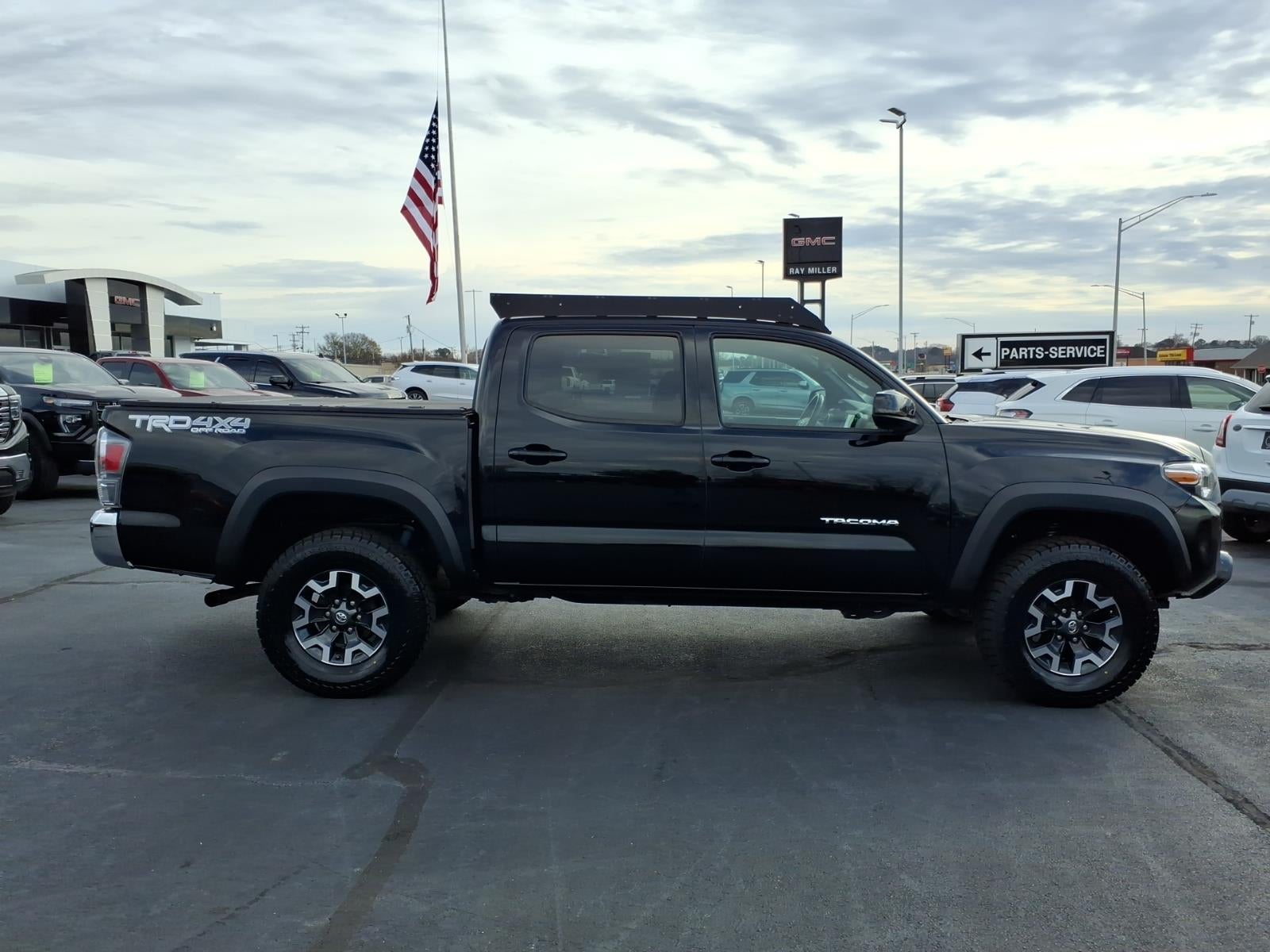 2022 Toyota Tacoma 4WD SR