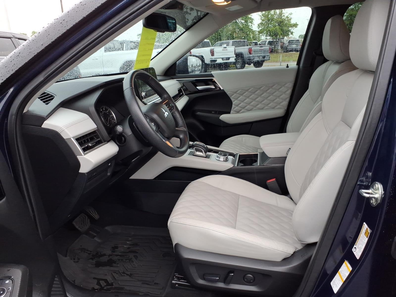 2022 Mitsubishi Outlander SEL